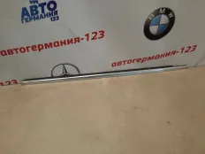 Молдинг двери Mercedes C180 2012 A2047252765 C204 271.820, передний левый
