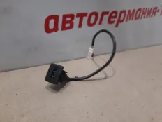Разъем Mercedes C180 2012 A1728200515 C204 271.820