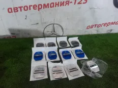 Накладка на замок двери Mercedes E200 2017 NONE W213