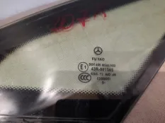 Стекло собачника Mercedes E250 2010 A2076700439 C207 271.860, заднее правое