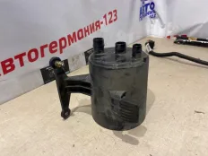 Фильтр паров топлива BMW 120 2007 16136764046 E87 N46B20B