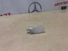 Плафон салона Mercedes C200 2008 A2218250382 W204 271.950