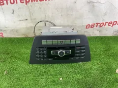 Comand Mercedes C180 2012 A2049006409 C204 271.820