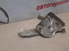 Тепловой экран турбины Mercedes E250 2010 A2710960240 C207 271.860