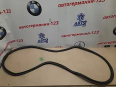 Уплотнитель багажника Mercedes C200 2008 A2047500298 W204 271.950