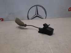 Камера заднего вида Mercedes E250 2010 A2128202797 C207 271.860, задняя