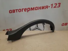 Накладка декоративная Mercedes E350 2005 A2118210289 W211 272.964