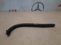 Уплотнение капота BMW X3 2007 8208507 E83 N52B30AF, переднее правое