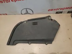 Пыльник двигателя Mercedes E250 2010 A2076100008 C207 271.860
