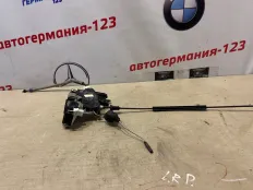 Замок двери Mercedes C180 2012 A2047202835 C204 271.820, передний правый