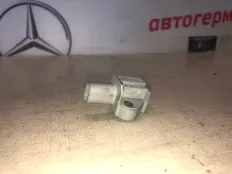 Датчик airbag Mercedes C200 2008 A2048201985 W204 271.950