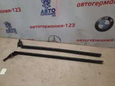 Уплотнение двери Mercedes E250 2010 A2077250165 C207 271.860, переднее