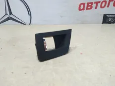 Накладка стеклоподъемника BMW 2011 51417225890 F10, передняя правая