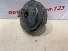 Вакуумник тормозной Mercedes E250 2010 A2044302230 C207 271.860