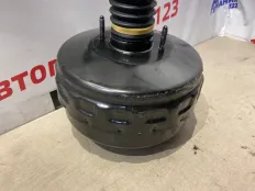Вакуумник тормозной Mercedes E250 2010 A2044302230 C207 271.860