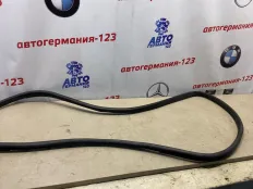 Уплотнение Mercedes C180 2012 A2046971651 C204 271.820, правое