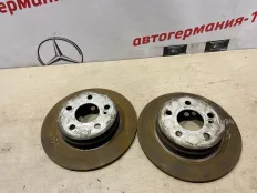 Диски тормозные Mercedes C180 2012 A0004231312 C204 271.820, задние