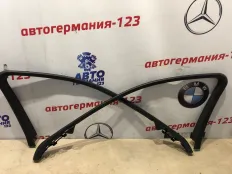 Накладка двери Mercedes C200 2008 A2047250271 W204 271.950