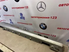 Накладка на порог наружная Mercedes E250 2010 A2076901640 C207 271.860, правая
