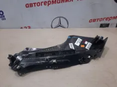 Обшивка салона Mercedes E250 2010 A2076902025 C207 271.860, задняя правая