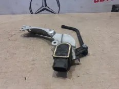 Датчик высоты дорожного просвета Mercedes C200 2008 A0045428518 W204 271.950, передний левый