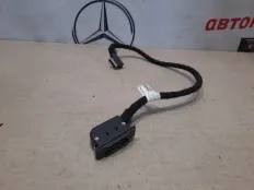 Кабель аудио и видео входа Mercedes E250 2010 A2128203815 C207 271.860
