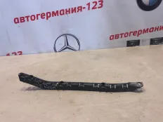 Кронштейн бампера Mercedes C200 2008 A2048800330 W204 271.950, задний левый