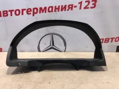Накладка Mercedes C200 2008 A2046800007 W204 271.950