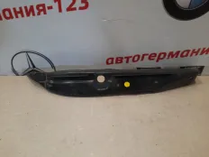 Пыльник крыла Mercedes E350 2005 A2118890425 W211 272.964, передний правый