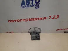 Блок управления дверьми Mercedes E350 2005 A2118201526 W211 272.964, задний левый
