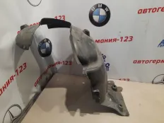 Подкрылок задняя часть BMW X1 2012 51712990090 E84 N46B20BD, передний правый