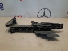 Кронштейн фары BMW X3 2006 1301073025 E83, передний правый