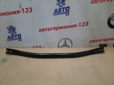 Распорка кузова BMW X3 2007 51713428666 E83 N52B30AF, передняя
