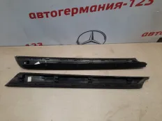 Накладка на стойку кузова MINI Countryman 2011 51139801510 R60 N16B16A