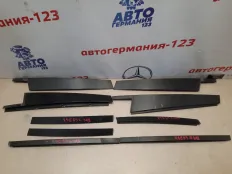 Молдинг BMW X3 2007 51333427639 E83 N52B30AF