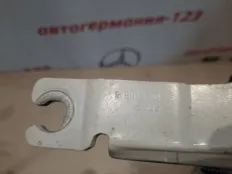 Петля капота MINI Countryman 2011 51239805938 R60 N16B16A, правая