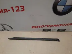 Распорка BMW 530 2009 51647187096 F07 N55B30A, передняя правая