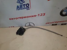 Доводчик двери багажника BMW 530 2009 51247211168 F07 N55B30A