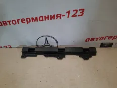 Кронштейн порога BMW 118 2015 51777240913 F20 N13B16, левый