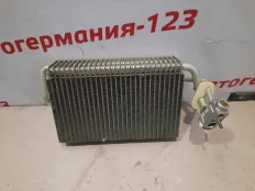 Радиатор кондиционера Mercedes E350 2005 A2118300258 W211 272.964