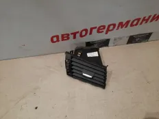 Дефлектор BMW X3 2007 64223400076 E83 N52B30AF, правый