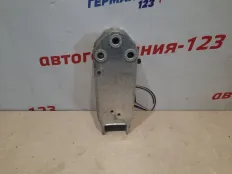Кронштейн усилителя бампера BMW 530 2009 51117200742 F07 N55B30A, передний правый