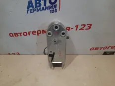 Кронштейн усилителя бампера BMW 530 2009 51117200742 F07 N55B30A, передний левый