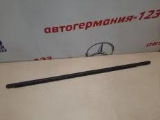 Уплотнитель двери BMW 118 2012 51337240861 F20, передний правый