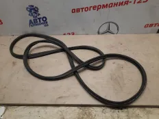 Уплотнение багажника BMW X3 2007 51713435256 E83 N52B30AF