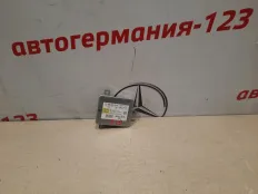 Блок розжига ксенона Mercedes GLK300 2010 A2048703226 X204 272.948