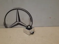 Лампа ксенон Mercedes GLK300 2010 9285141294 X204 272.948