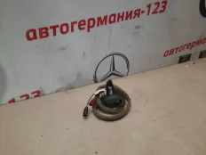 Антенна Mercedes GLK300 2010 A2048207075 X204 272.948