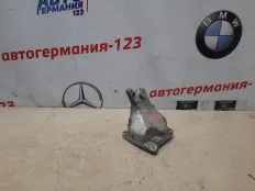 Кронштейн опоры двигателя Mercedes GLK300 2010 A2722231004 X204 272.948, левый