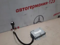 Блок управления магнитолой Mercedes GLK300 2010 A2049000300 X204 272.948
